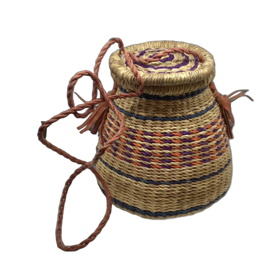 Woven discount basket purse