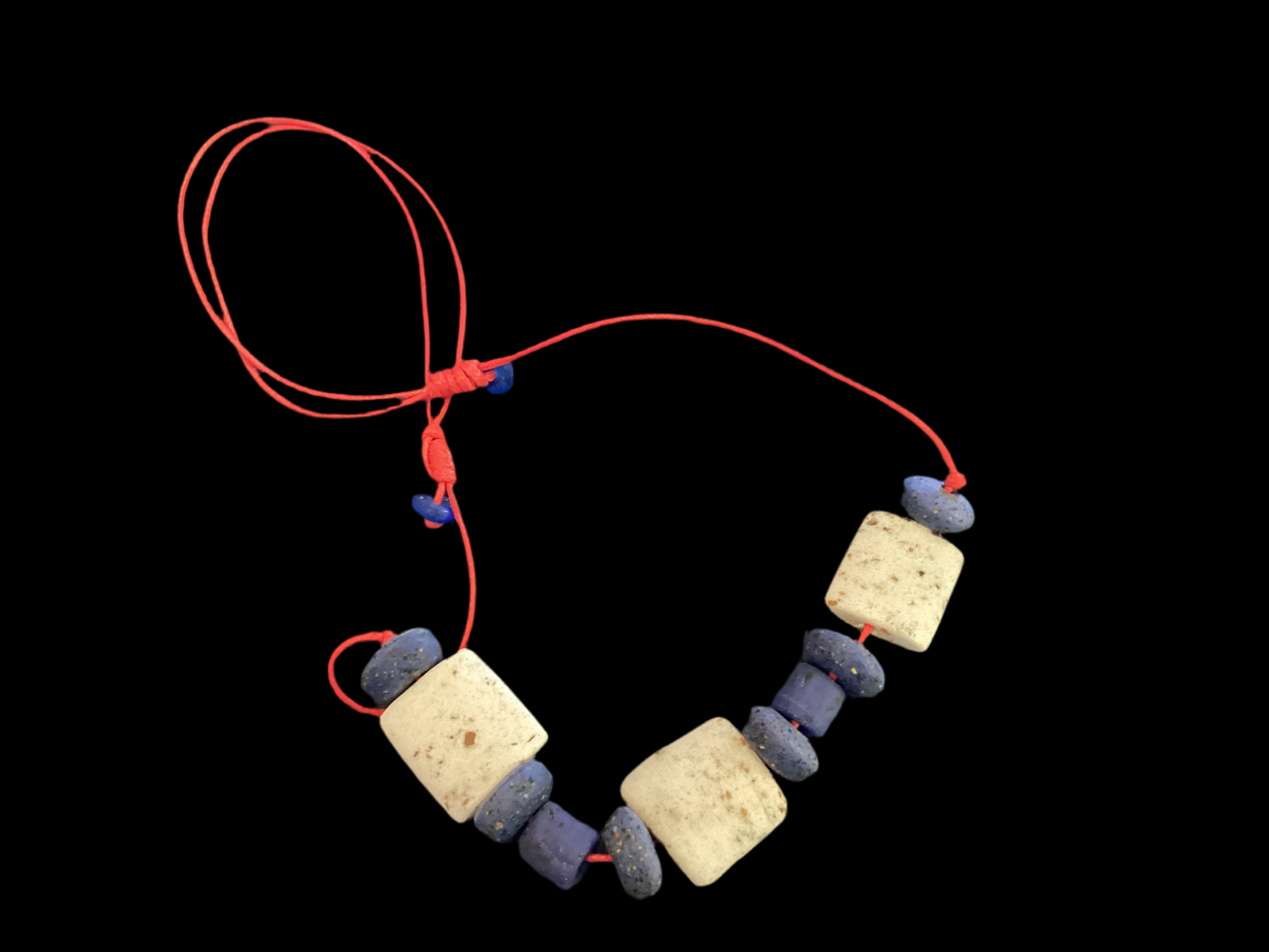 Bead necklace